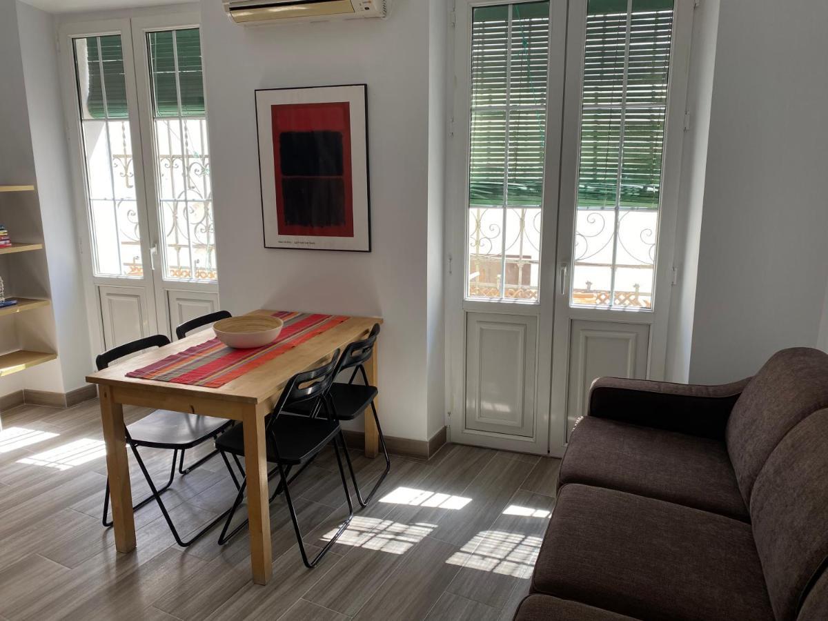 Apartamento Imperial Sevilla City Center Kültér fotó