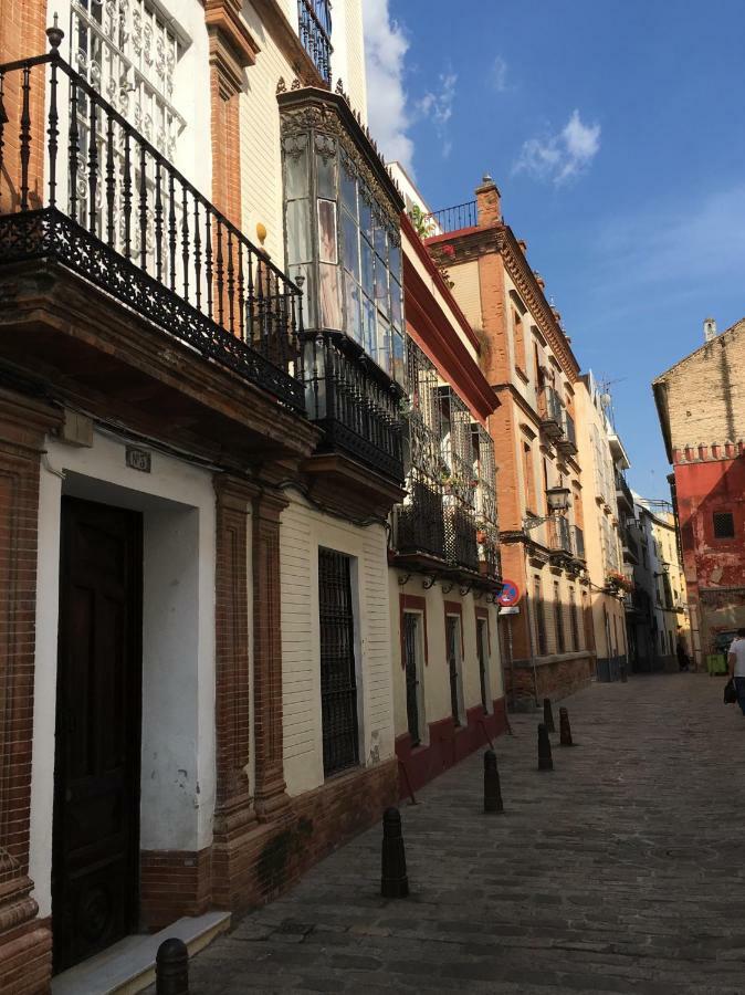 Apartamento Imperial Sevilla City Center Kültér fotó